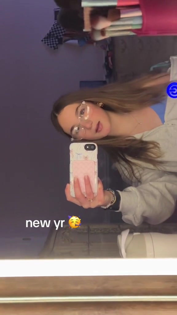 @Lauraaa
