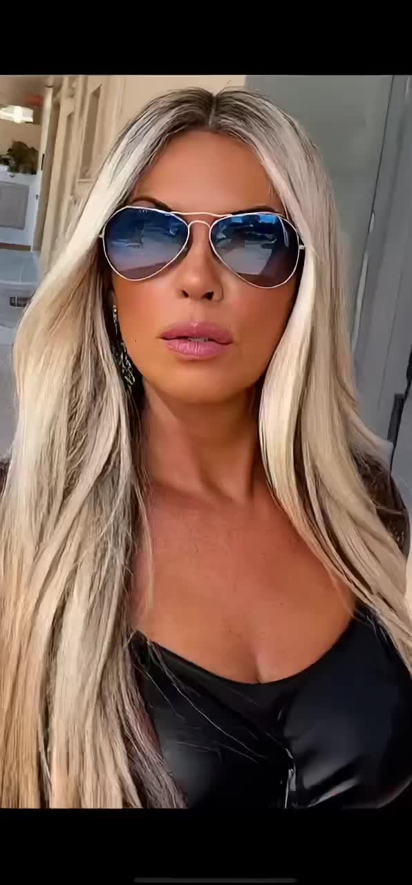 @elisasimone1452