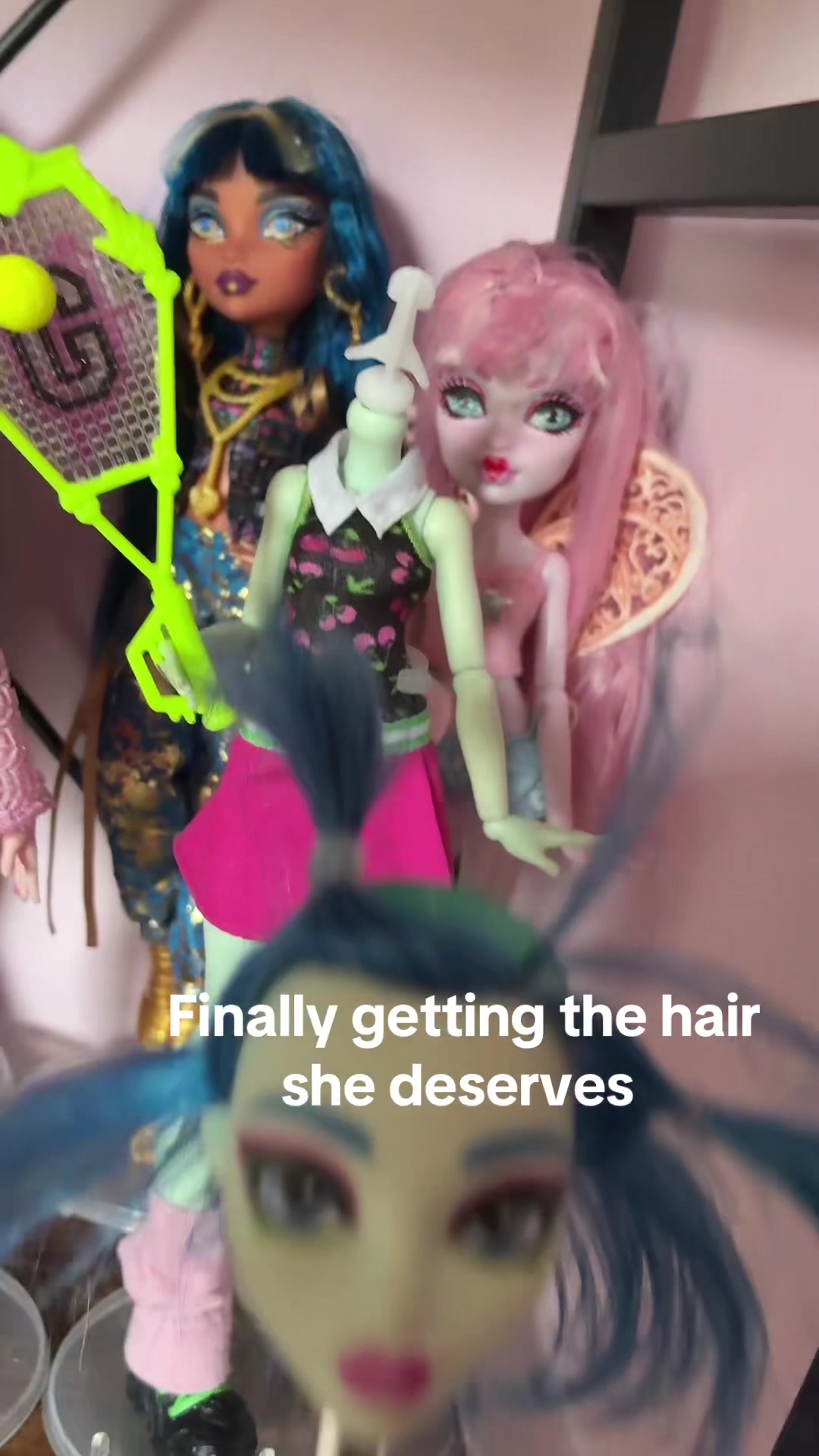 @dollWhisperer