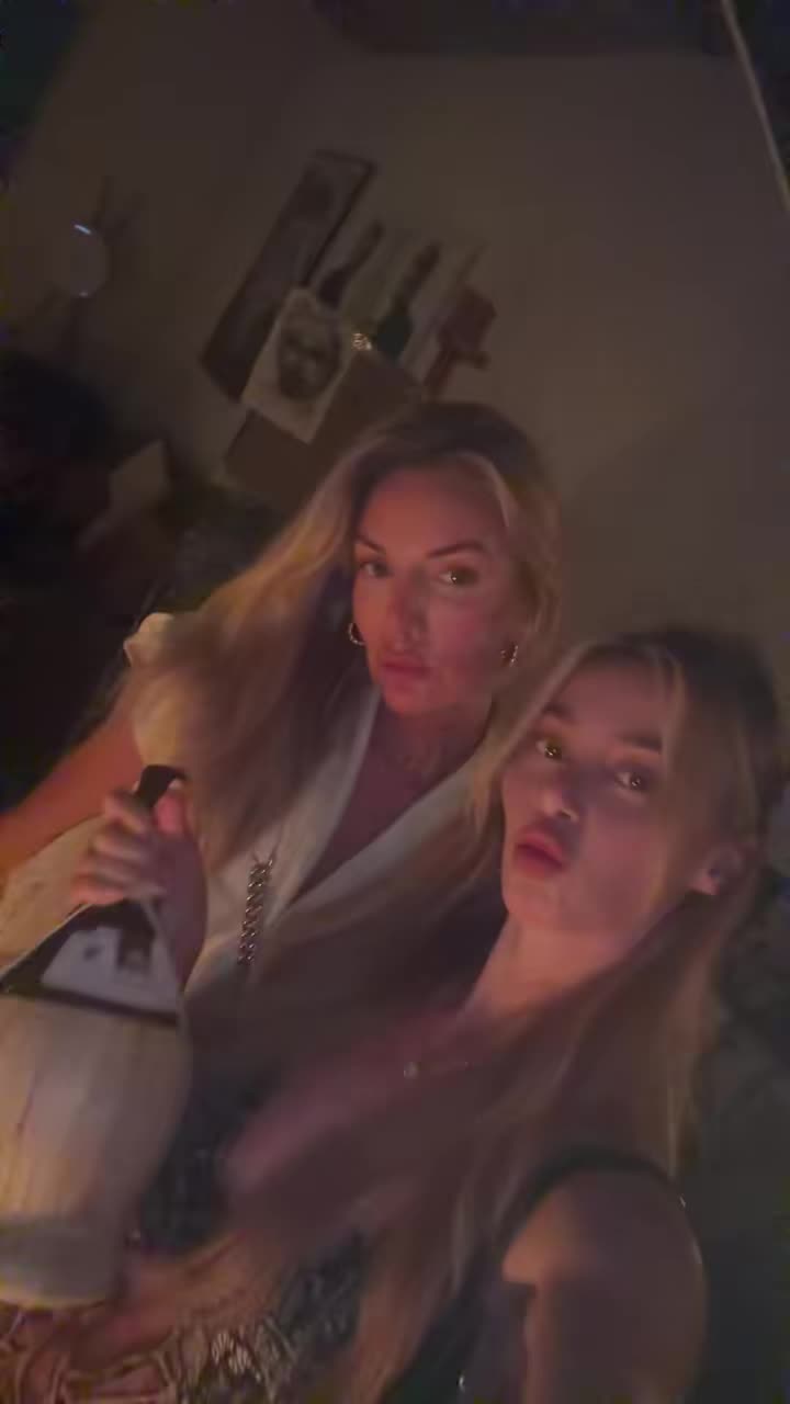 @Johaniii