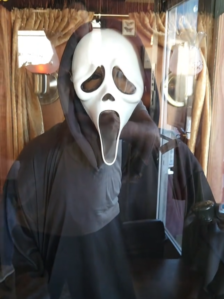 @𝘼𝙕 𝘾𝙤𝙡𝙡𝙚𝙘𝙩𝙤𝙧