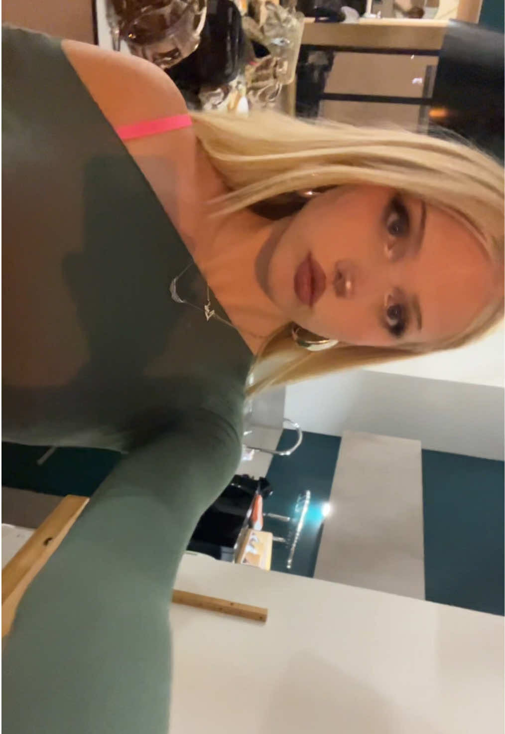 @Lou🧘🏼&zwj;♀️