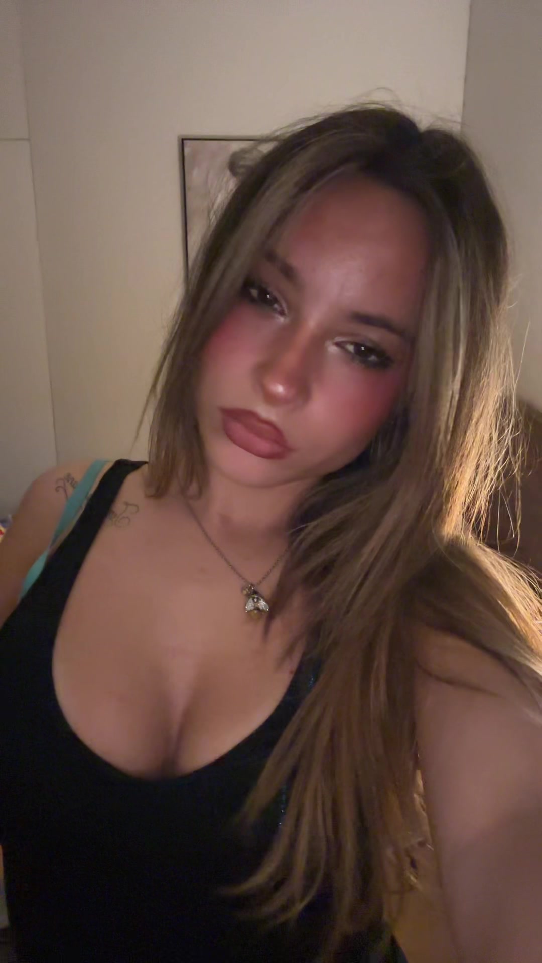 @lo