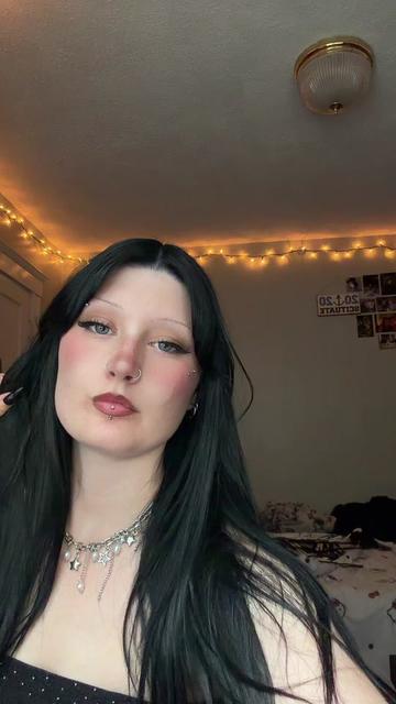 @complicatedvampgirl