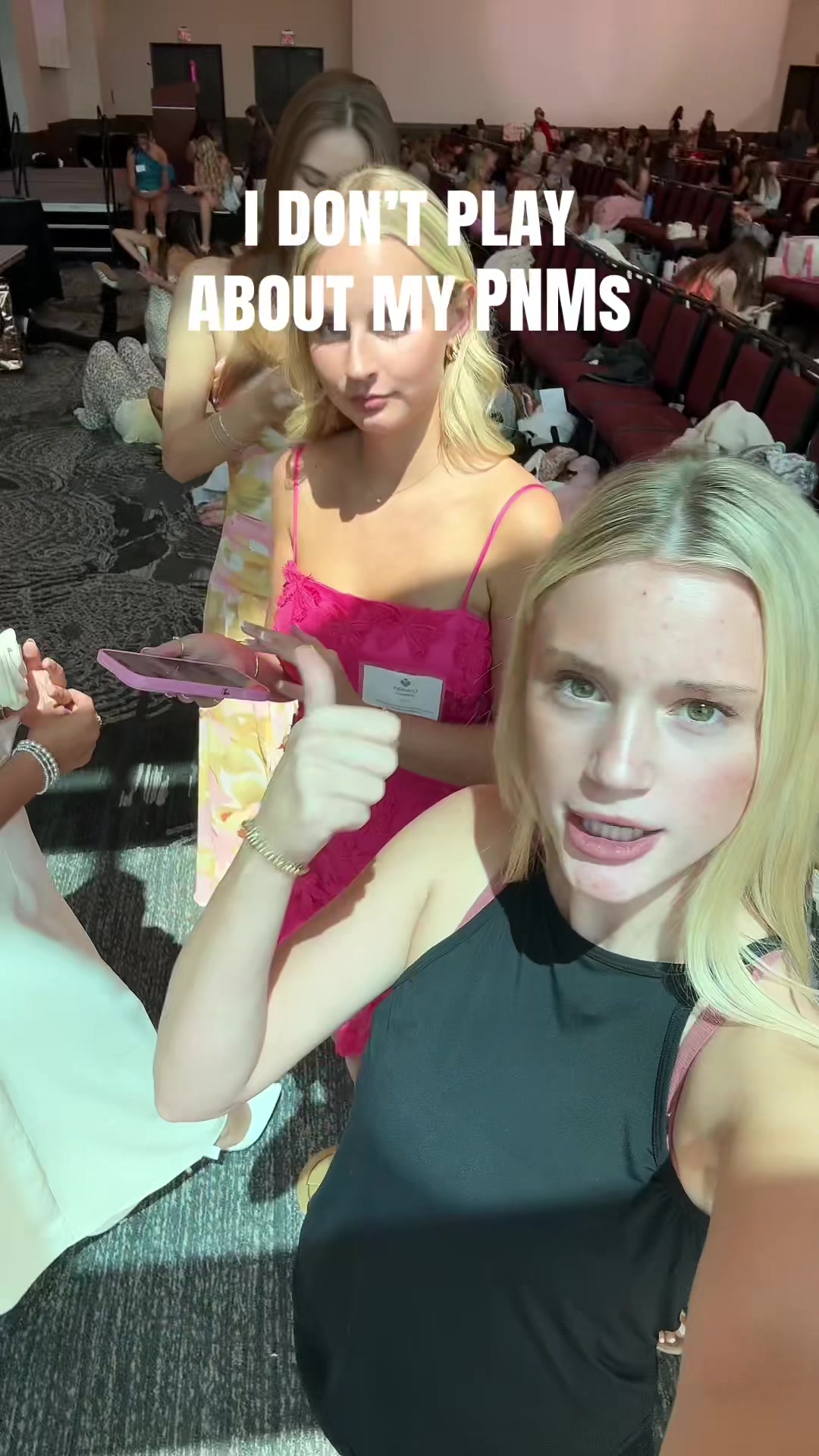 @maddiethompsn