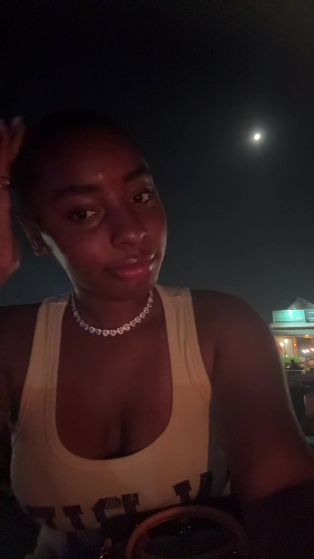 @laylabug