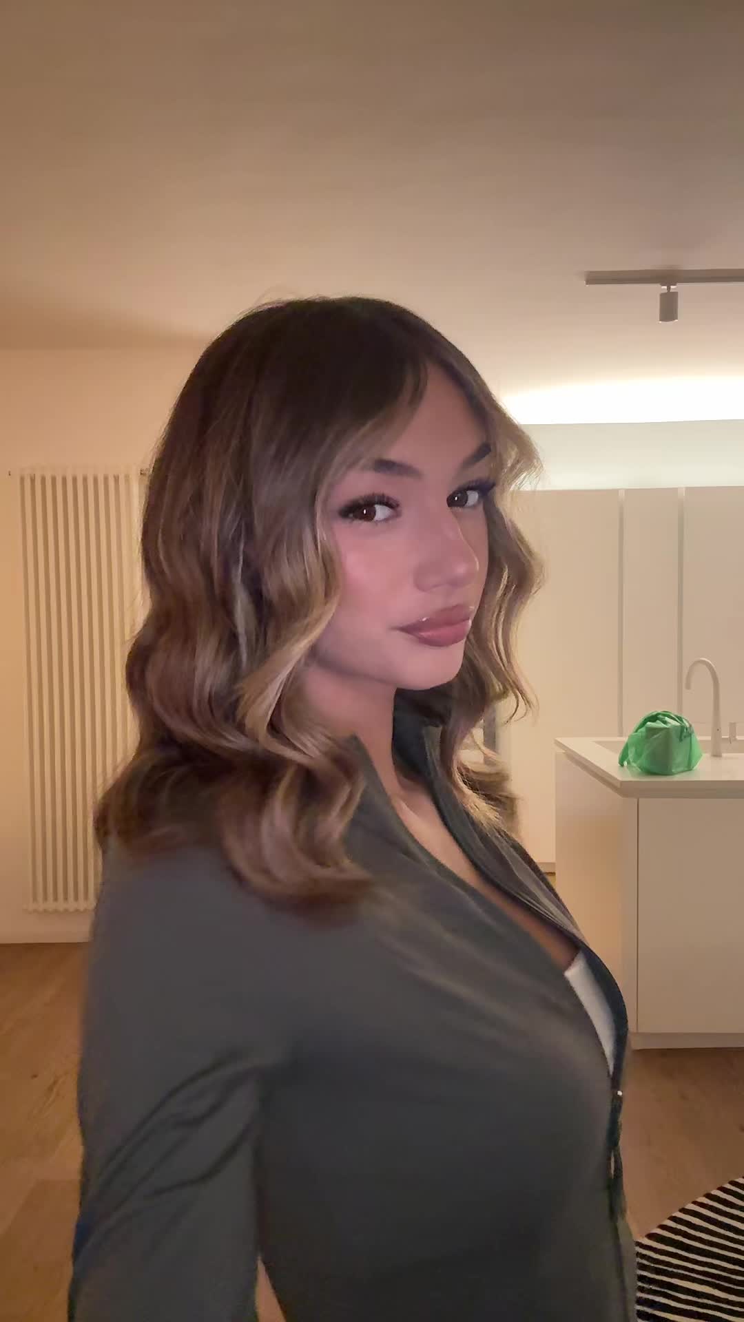 @𝑬𝑳𝑬𝑵𝑨