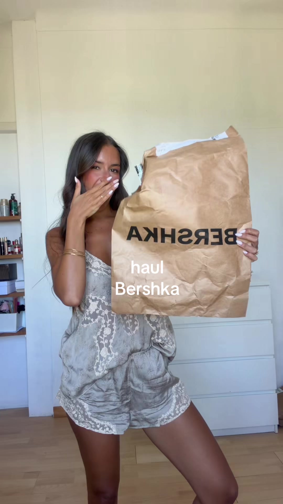 @Emma Cruza