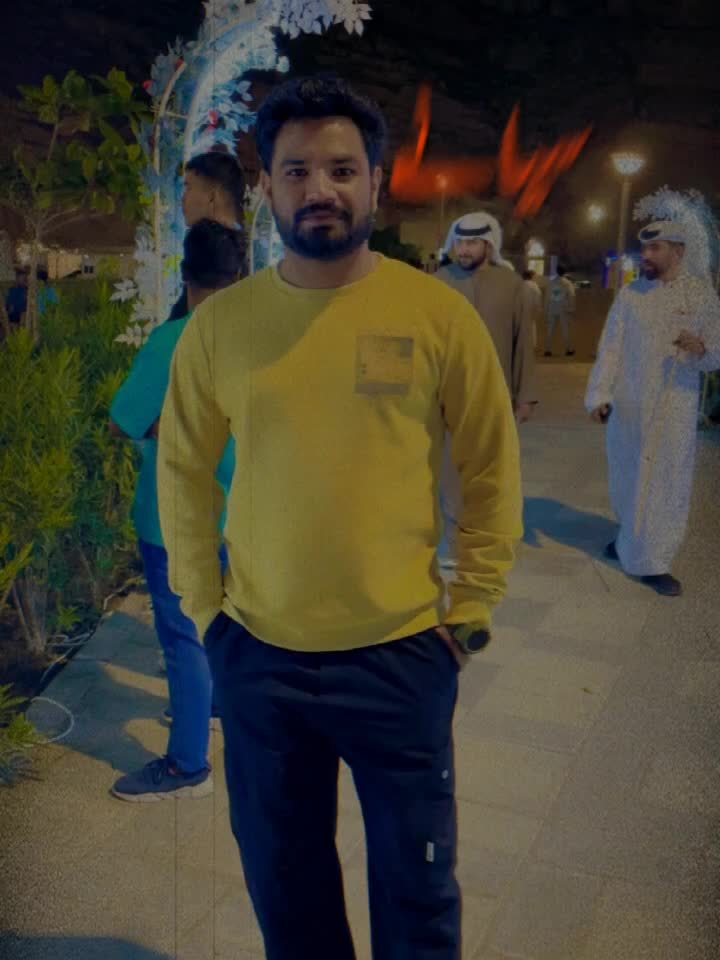 @Mohammad Naeem 🇵🇰 🇴🇲