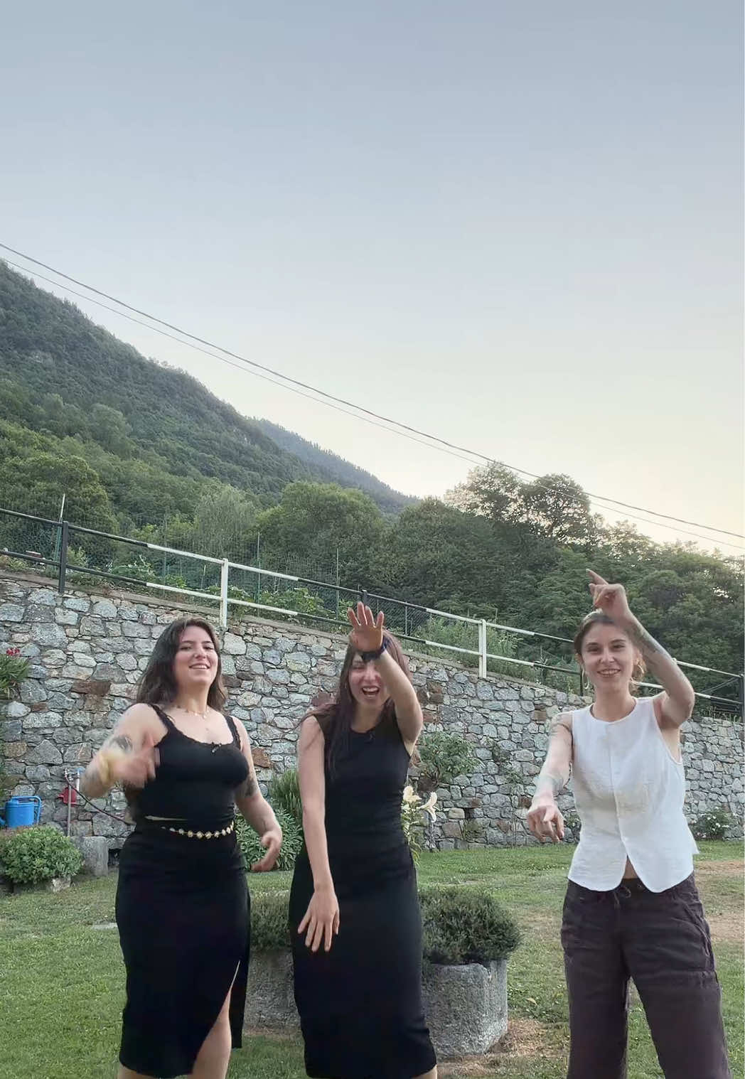 @Asia Previsdomini