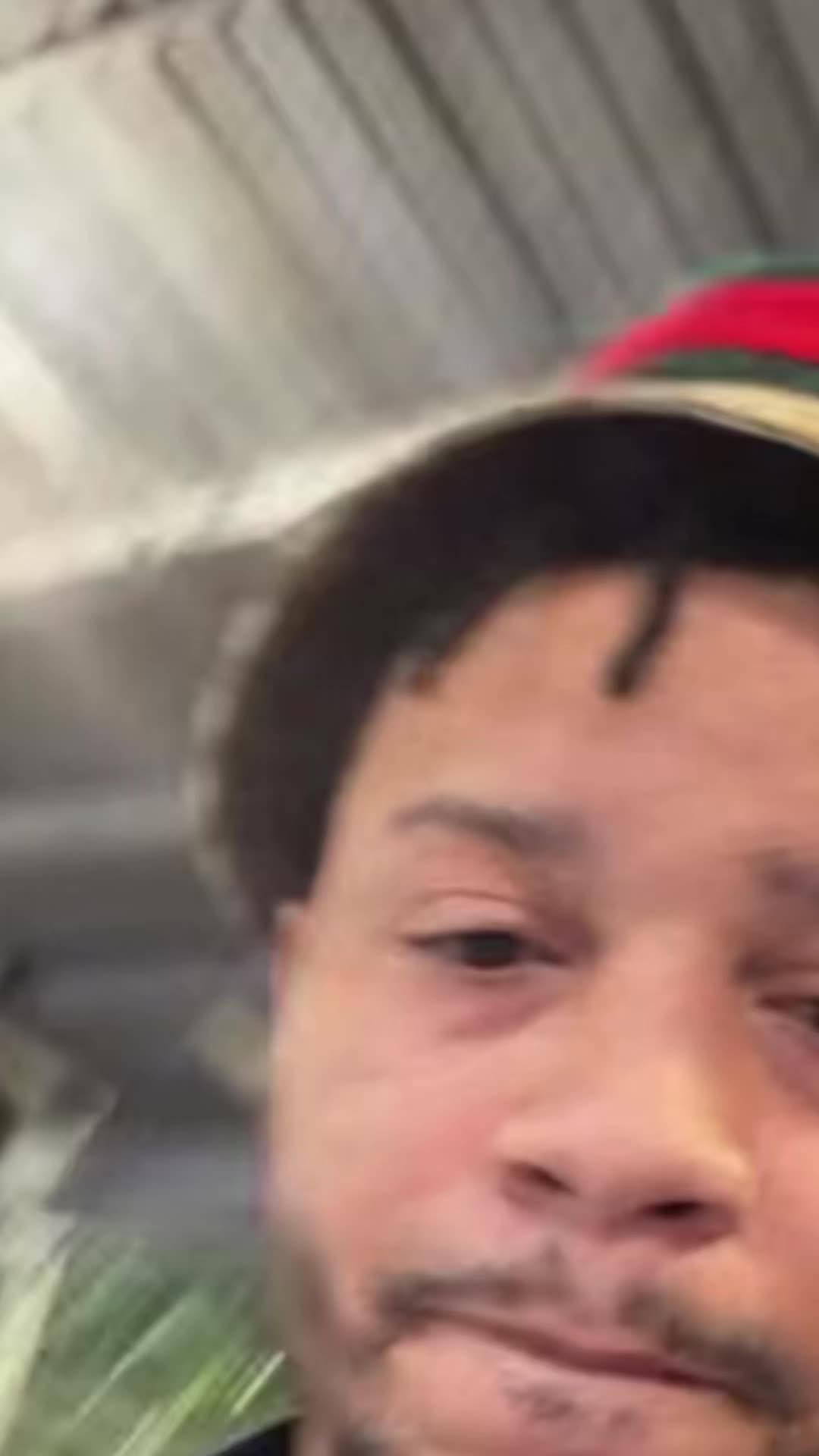 @VeezeWorst🤓🏄♂️