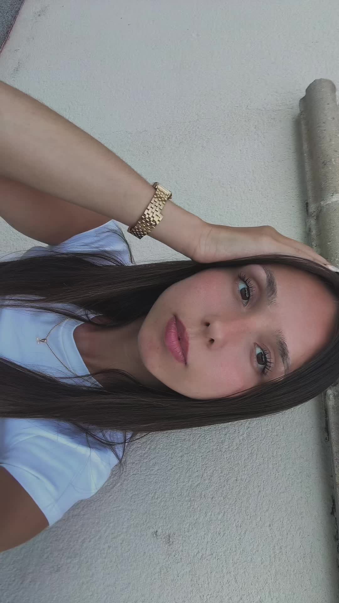 @chloe.bcr