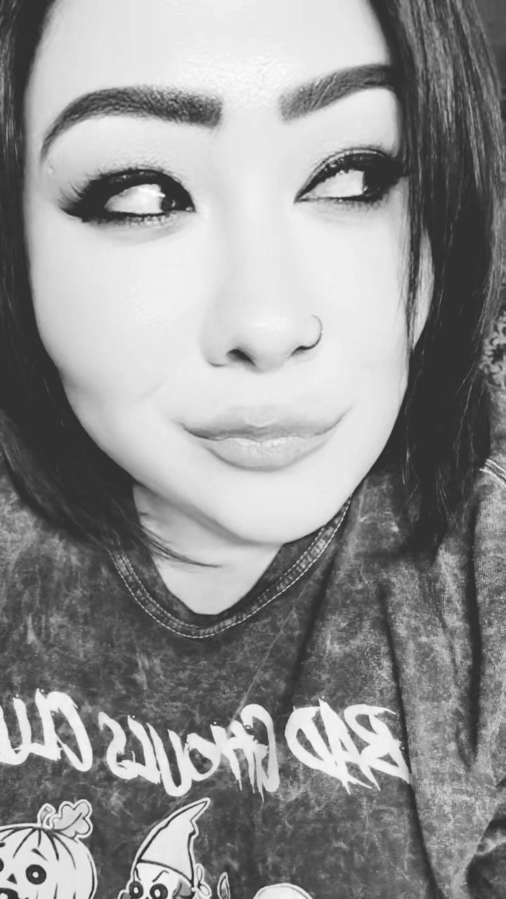 @🖤Miss Z🖤