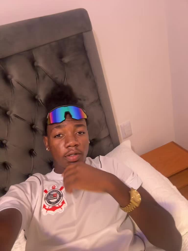 @KENLEY.ZP 🌍