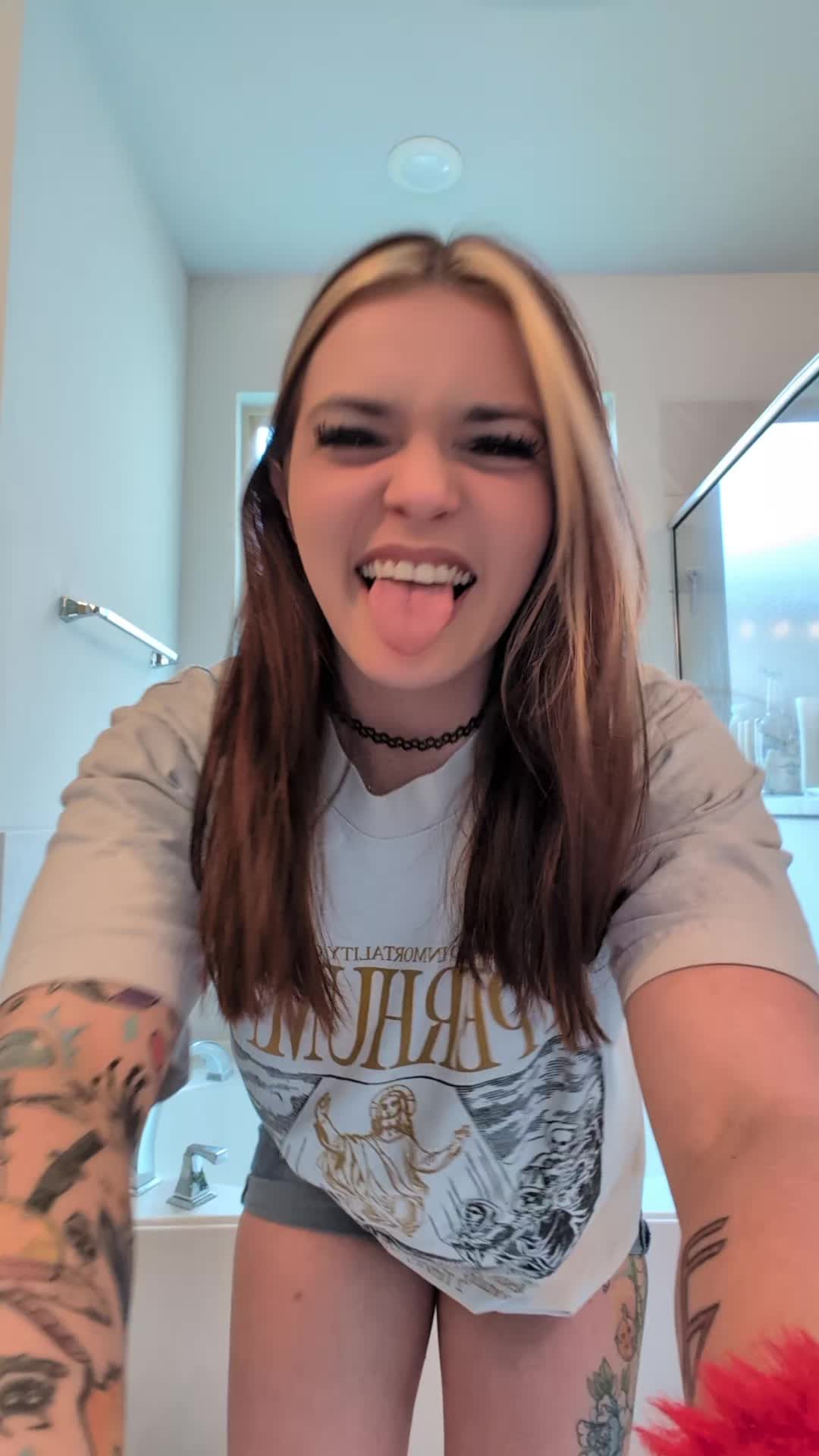 @BibbidiBobiBoo | Streamer