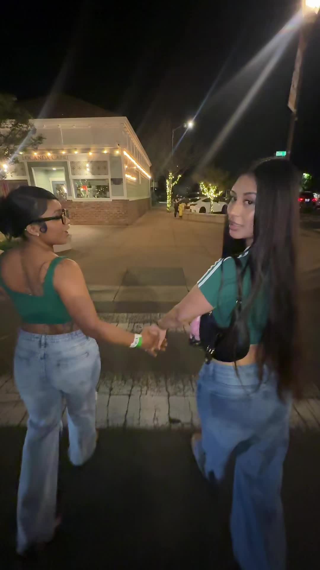 @jade