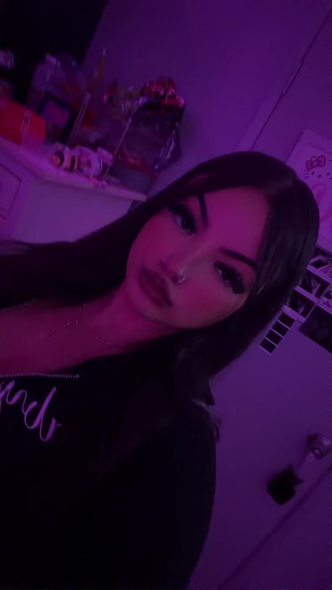 @Prettygirl__cc
