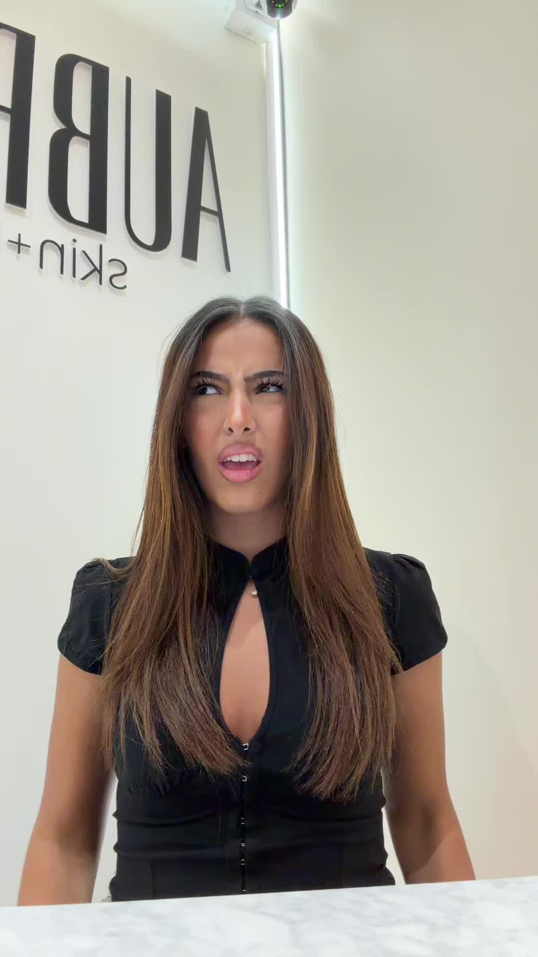 @mariatuconnais
