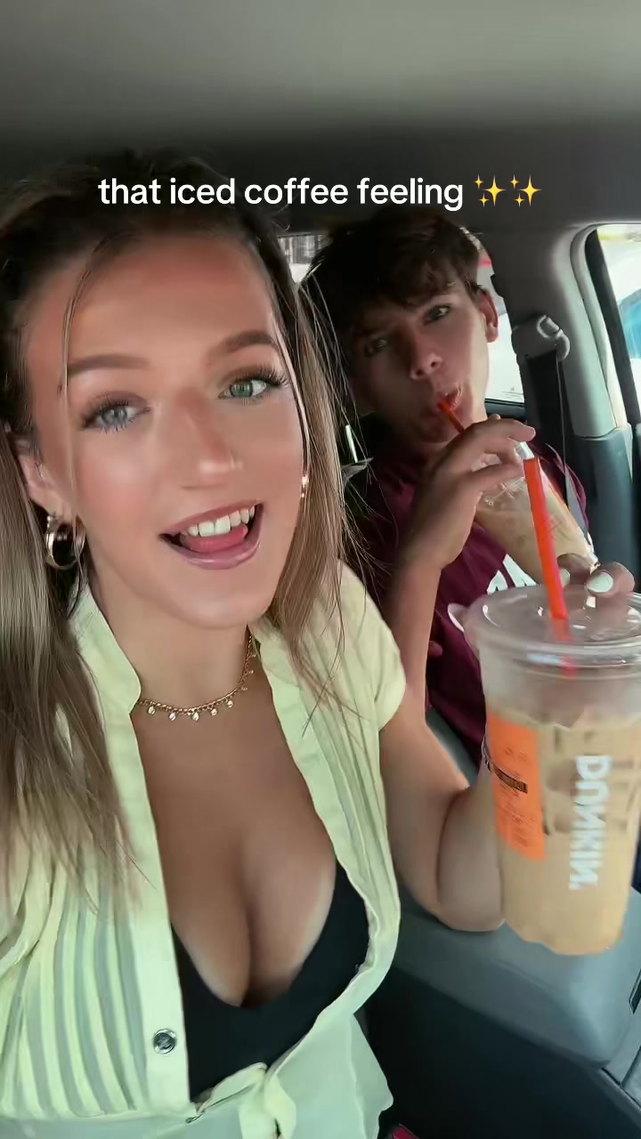 @Chloe Blankenship-; ༉‧₊˚✧