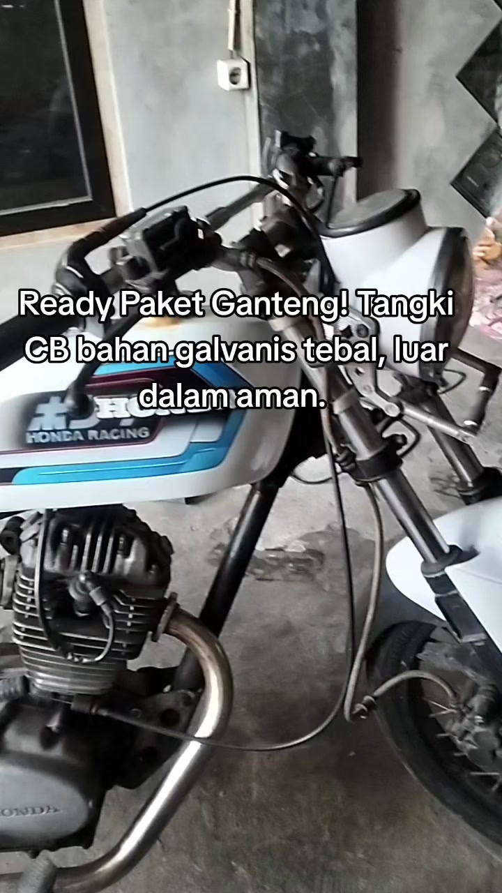 @Ayuu