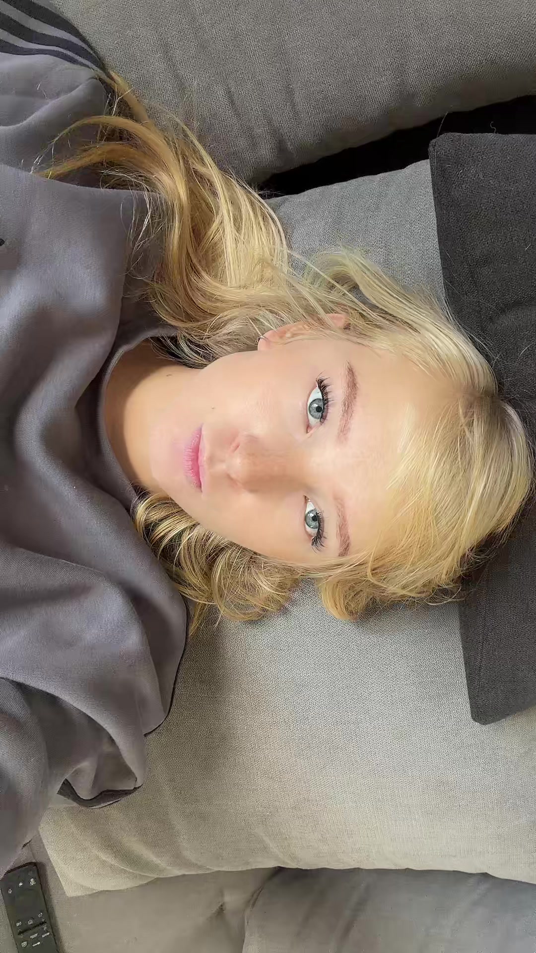@Blonde_vivi