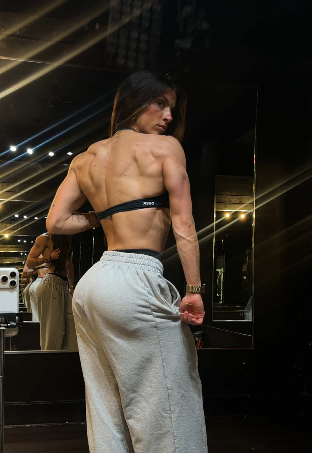 @jadyncasto