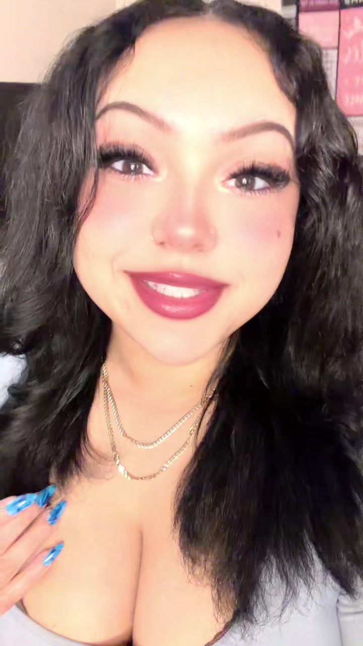 @Alyssa🌟❤️