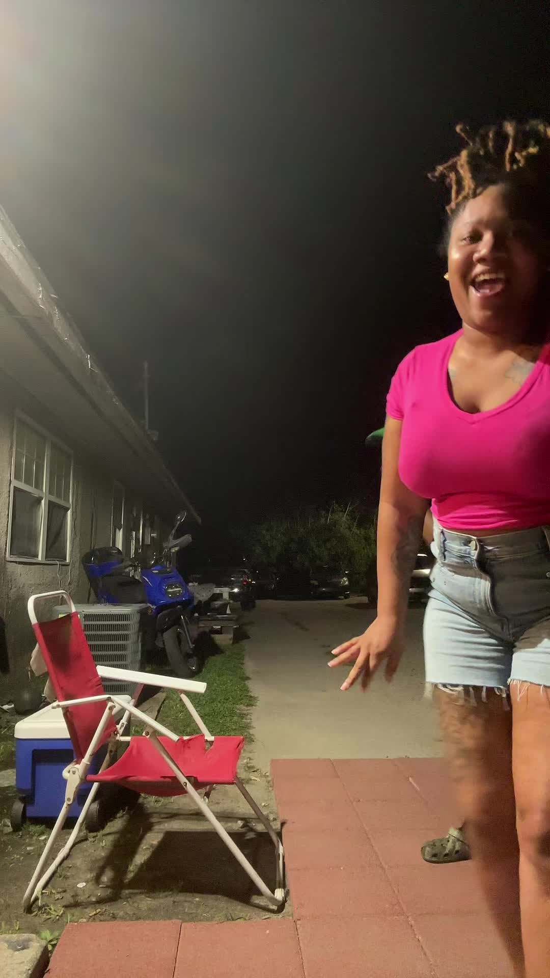 @Juuggirl