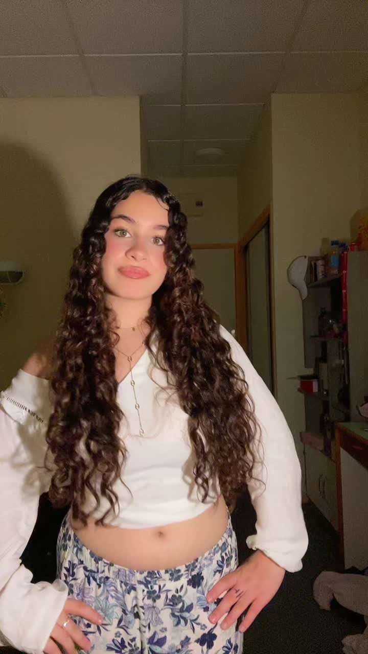 @ℳℯ𝓁𝒾ꨄ