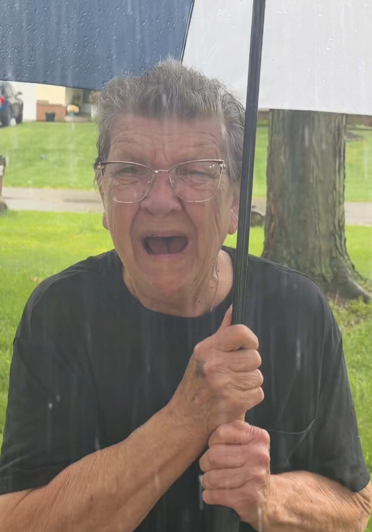 @ANGRY GRANDMA