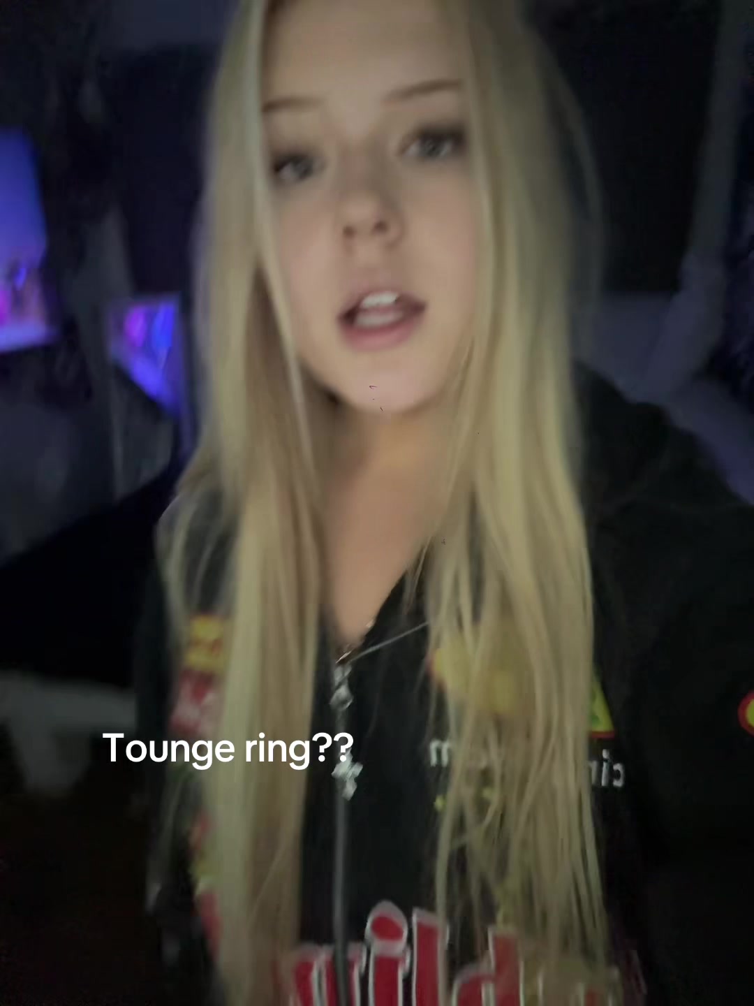 @claudia