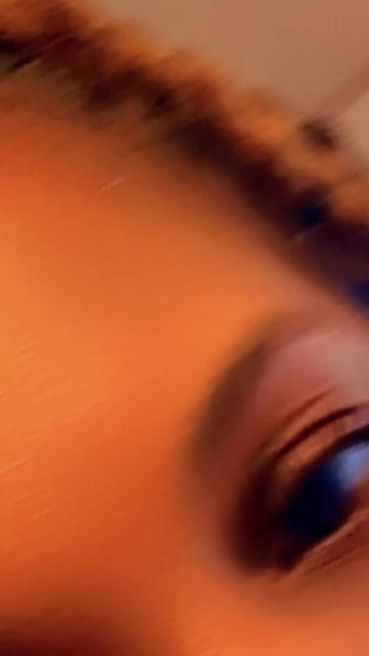 @user1160300154253