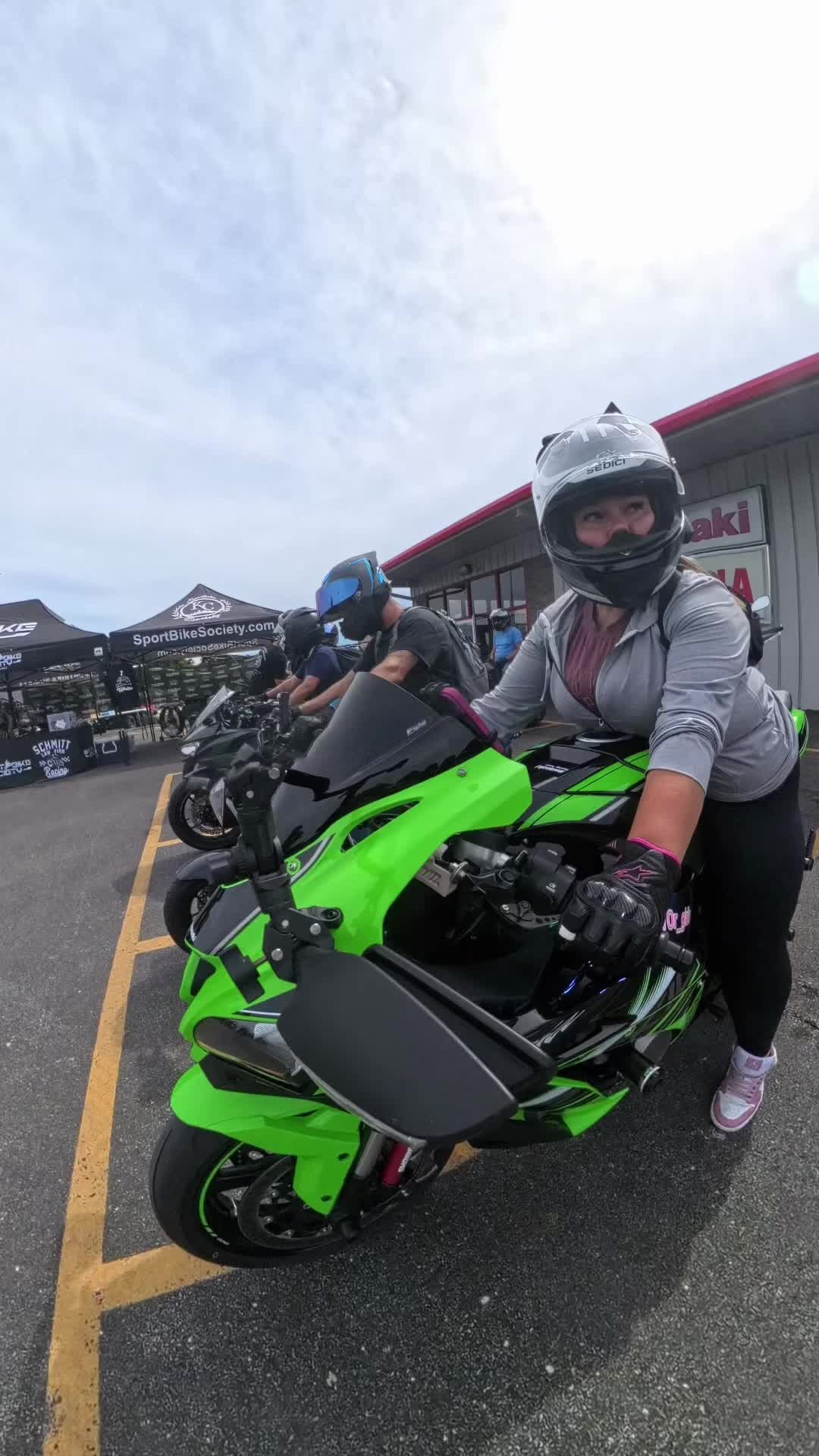 @ZX10R_girlkc