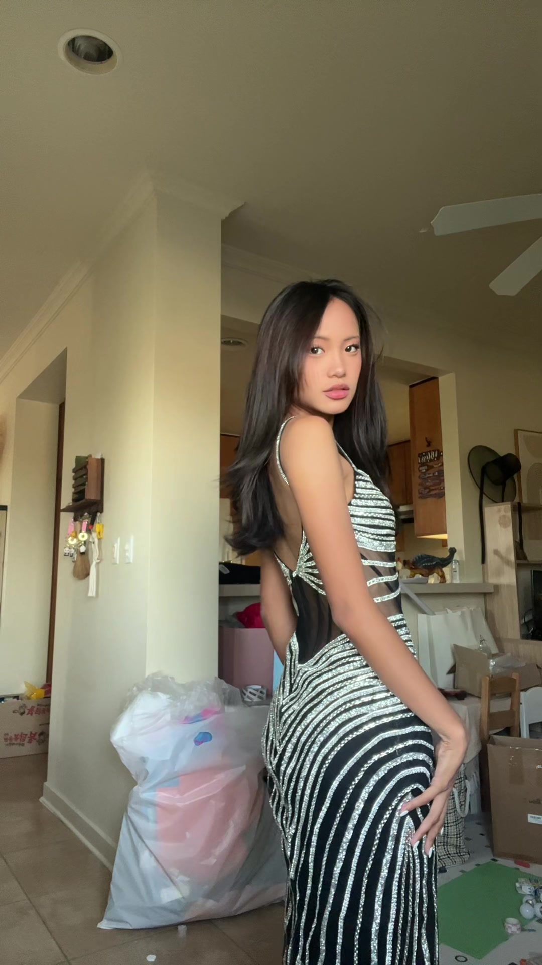 @Dhenny ྀི