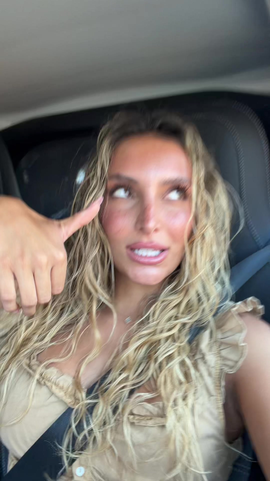 @Corinne Pino