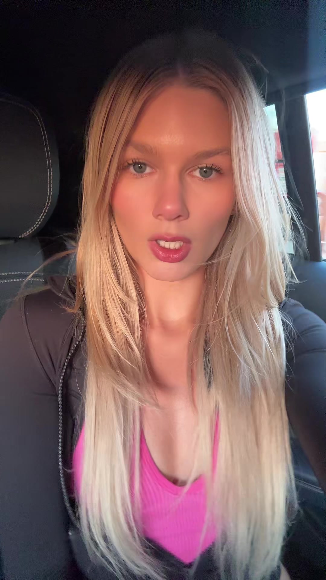 @jfeatherstoneee