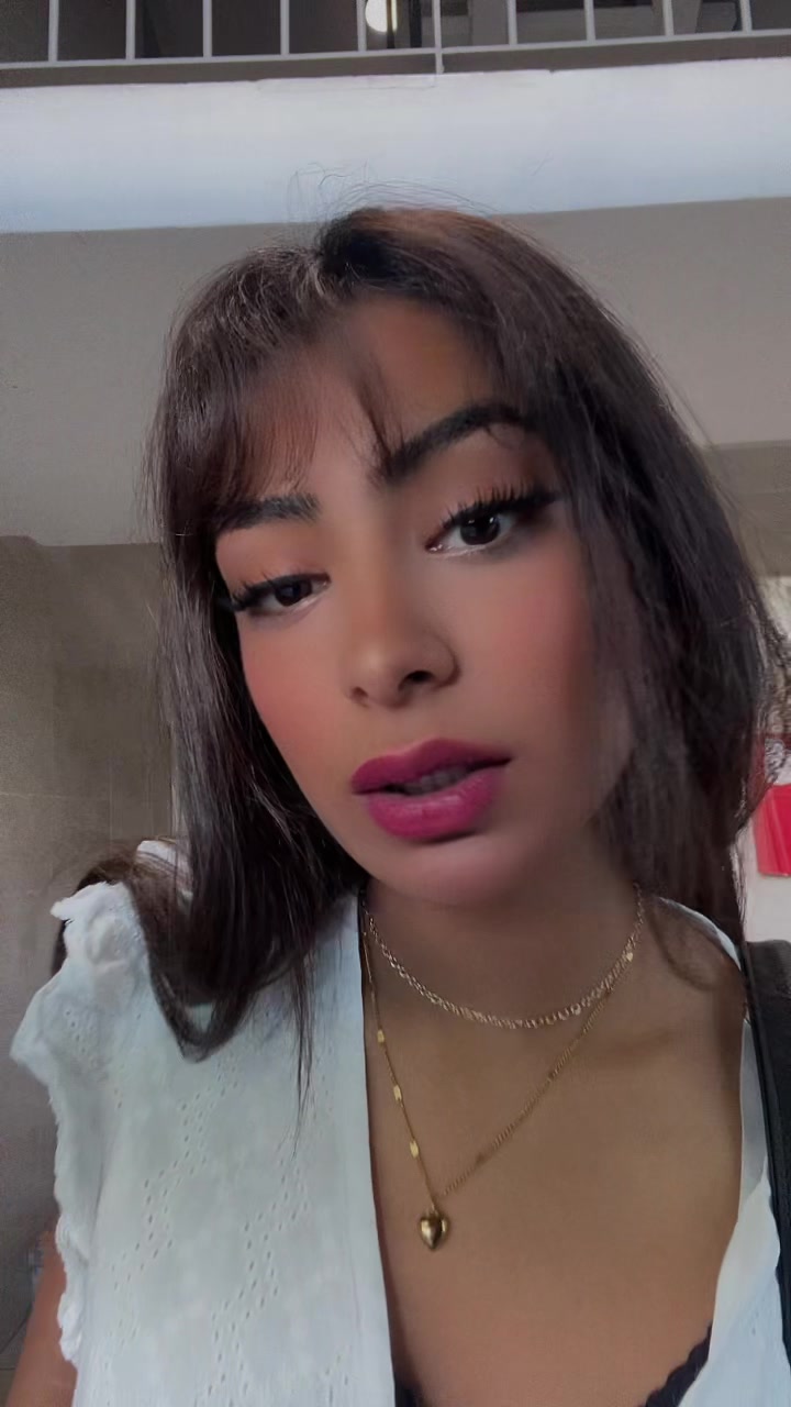 @Anishba 🌺🤍