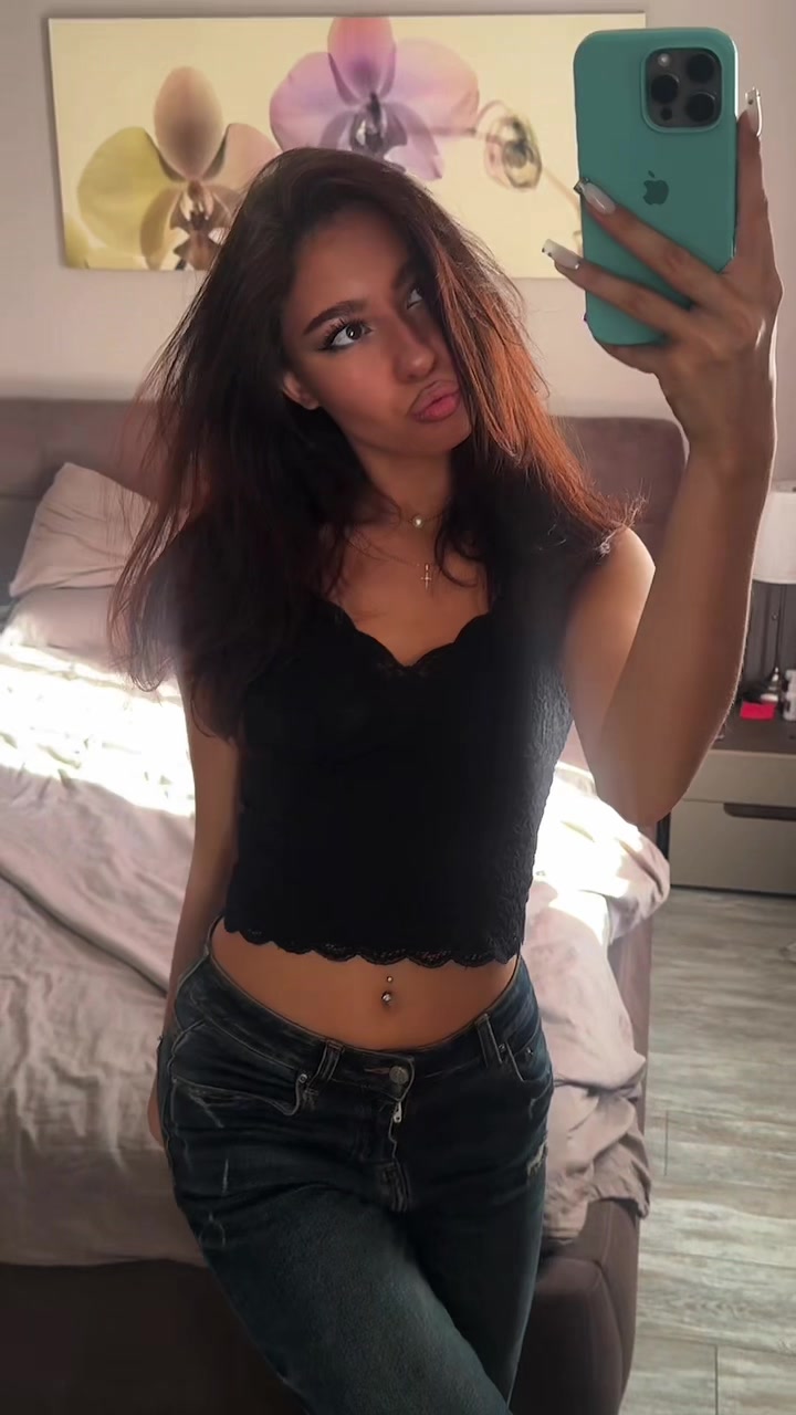 @дашуля<)