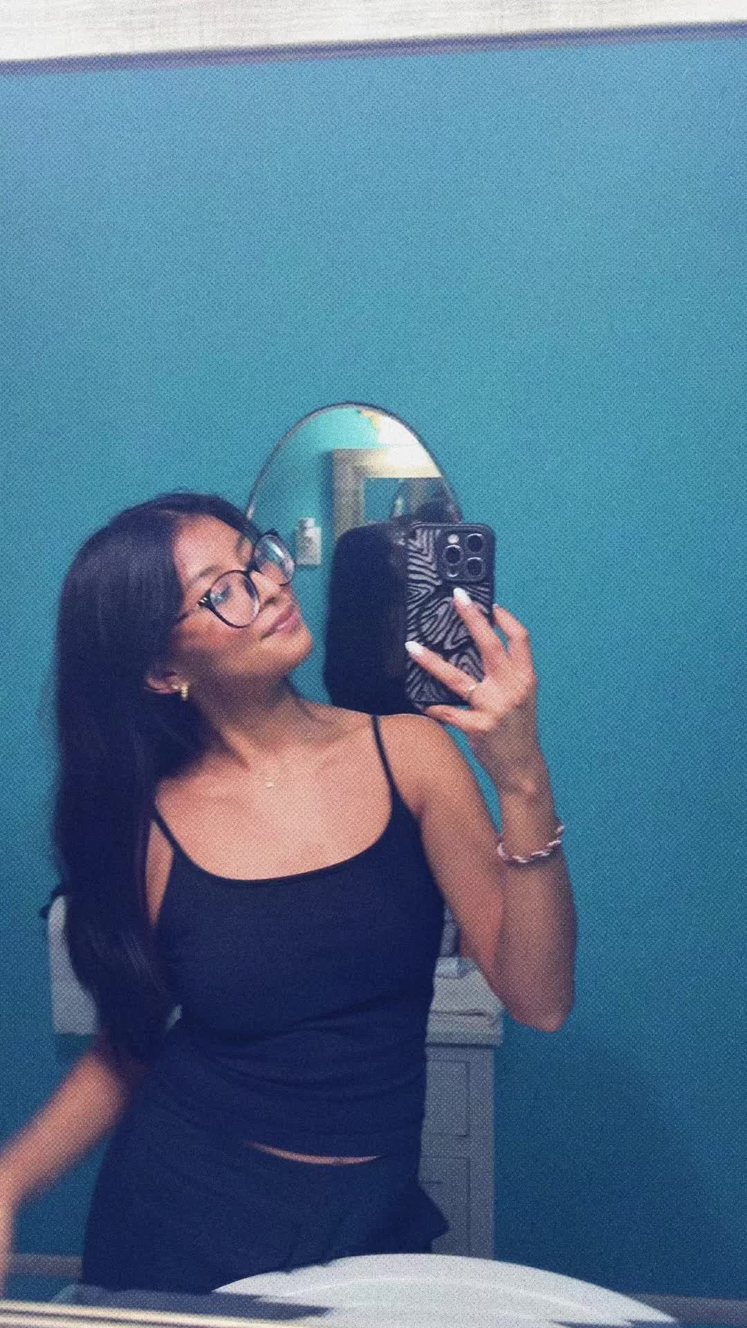 @nicolexanita