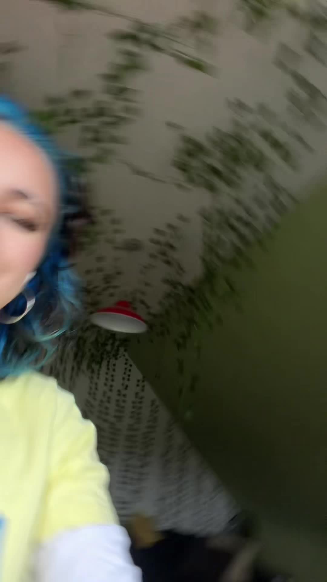 @whois_fenja