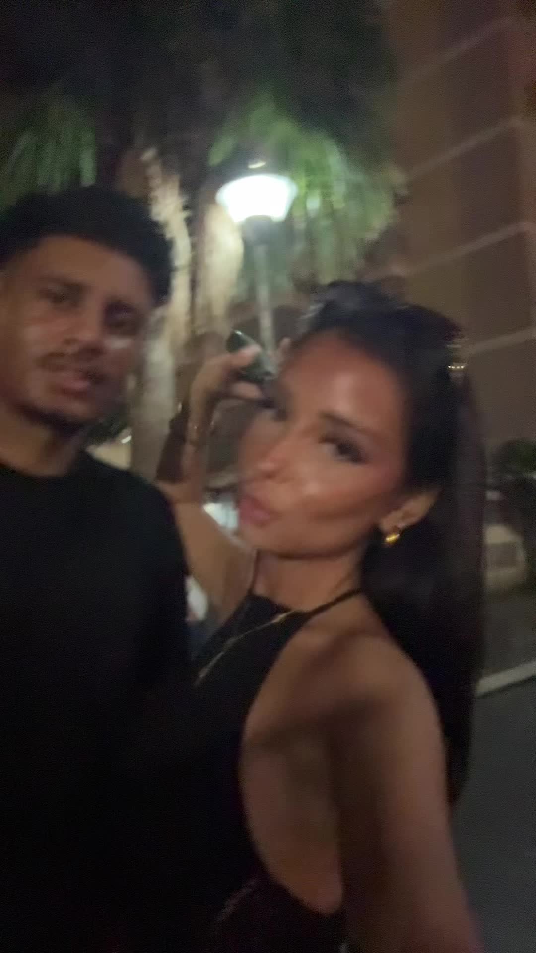 @elissa