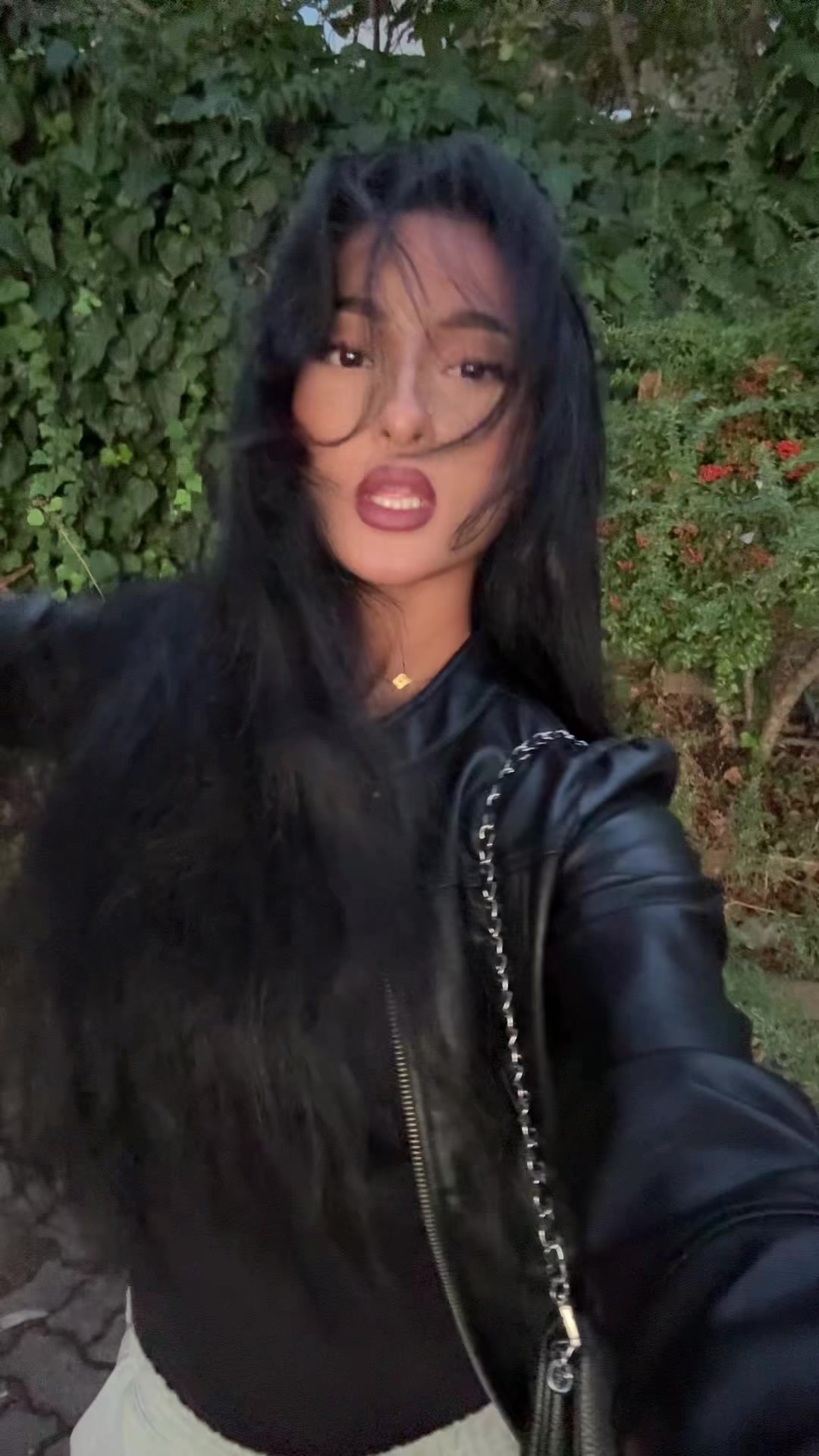 @Imxnne