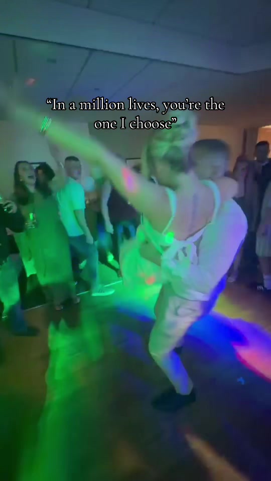 @ellie.holmes19