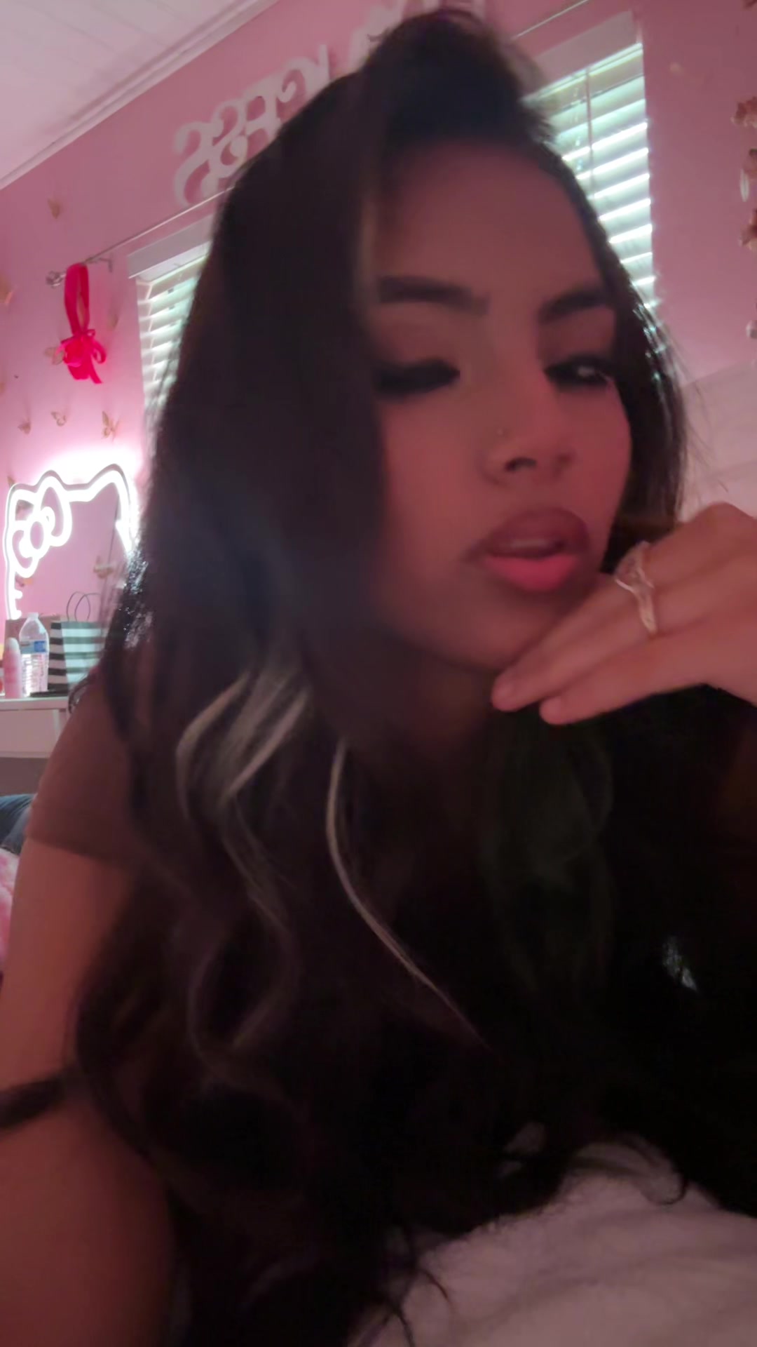 @𝒩ℯ𝓈𝓈𝒶 ꨄ
