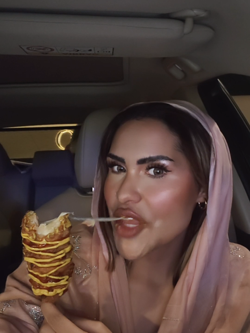 @مريم المازمي 💙🇦🇪