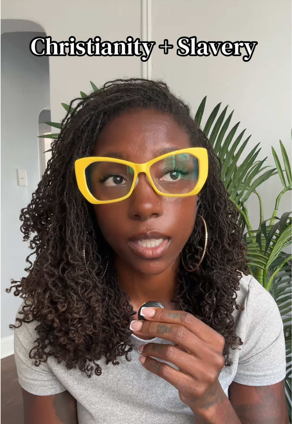 @Monique | World Traveler
