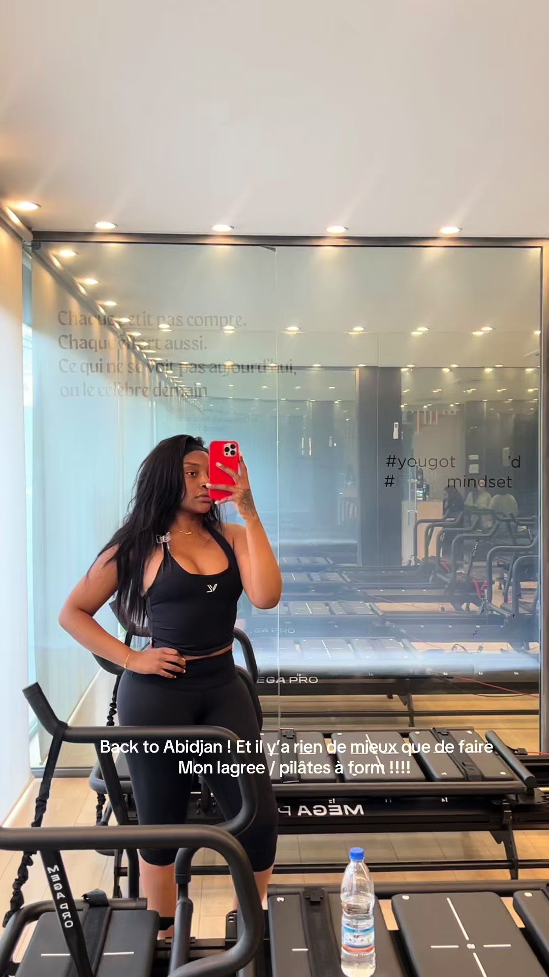 @victorialevieuge