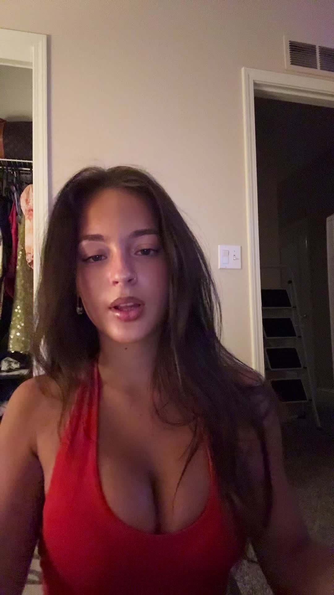 @nicolette