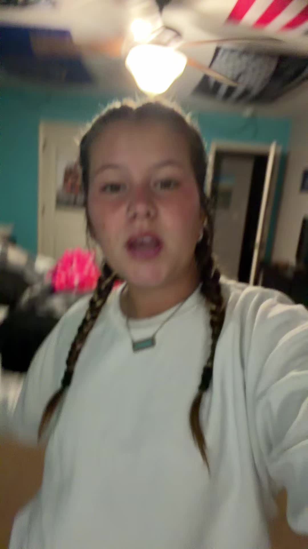 @Ri