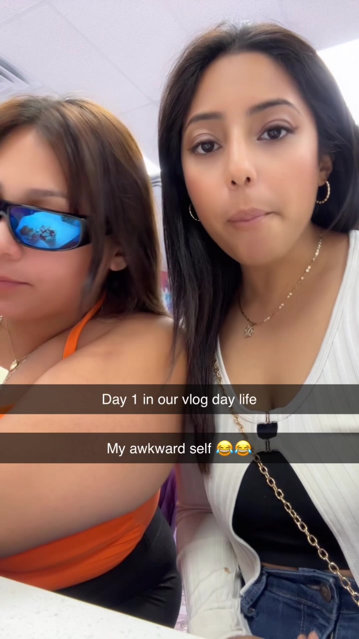 @Daniela ceniceros